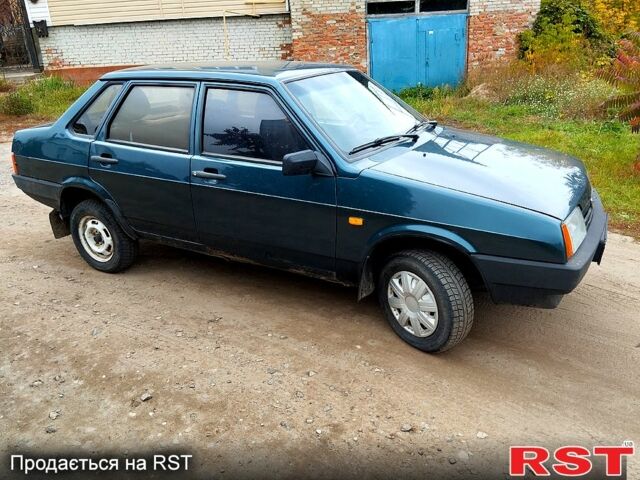 Зеленый ВАЗ 21099, объемом двигателя 1.5 л и пробегом 240 тыс. км за 800 $, фото 4 на Automoto.ua