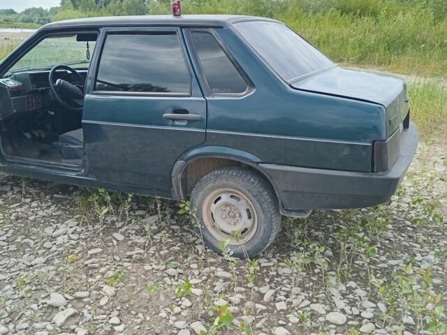 Зеленый ВАЗ 21099, объемом двигателя 5 л и пробегом 105 тыс. км за 1350 $, фото 3 на Automoto.ua