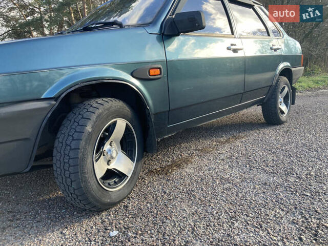 Зеленый ВАЗ 21099, объемом двигателя 1.5 л и пробегом 300 тыс. км за 2100 $, фото 18 на Automoto.ua