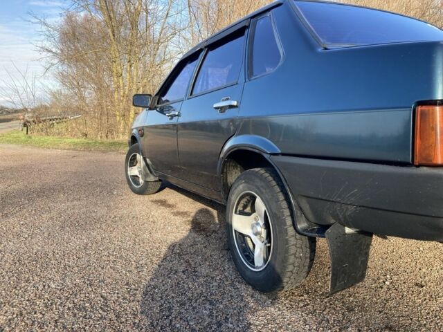 Зеленый ВАЗ 21099, объемом двигателя 1.5 л и пробегом 300 тыс. км за 2100 $, фото 11 на Automoto.ua