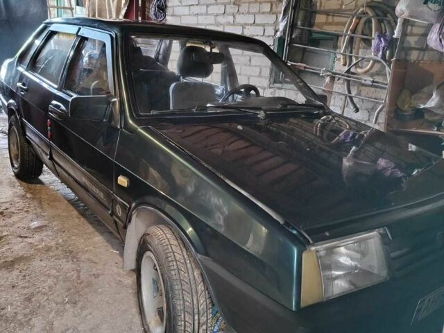 Зеленый ВАЗ 21099, объемом двигателя 1.5 л и пробегом 400 тыс. км за 1046 $, фото 6 на Automoto.ua