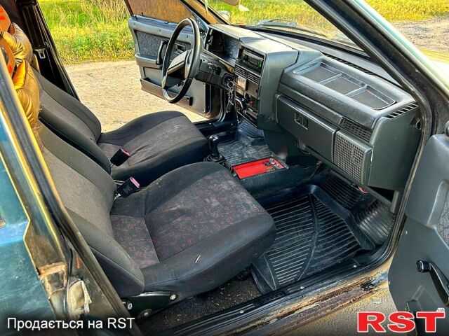 Зеленый ВАЗ 21099, объемом двигателя 1.5 л и пробегом 340 тыс. км за 1800 $, фото 9 на Automoto.ua