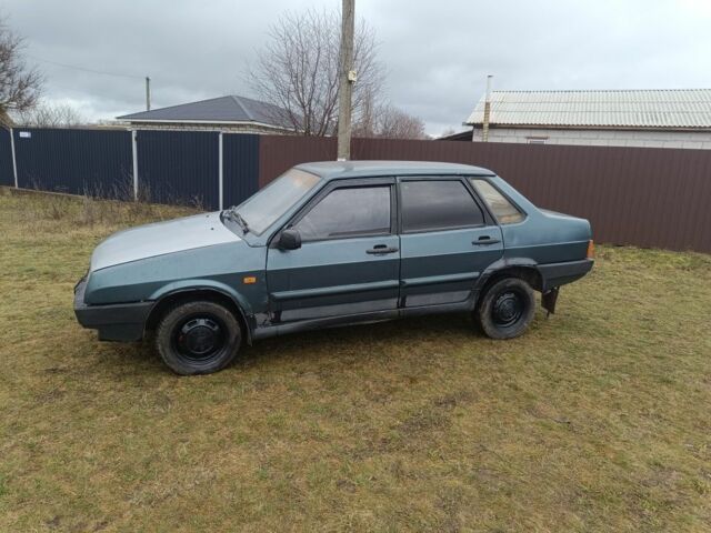 Зеленый ВАЗ 21099, объемом двигателя 1.5 л и пробегом 233 тыс. км за 750 $, фото 1 на Automoto.ua