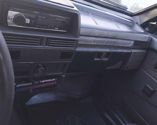 Зеленый ВАЗ 21099, объемом двигателя 1.5 л и пробегом 430 тыс. км за 1195 $, фото 5 на Automoto.ua