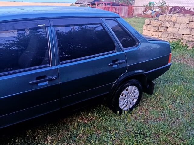 Зеленый ВАЗ 21099, объемом двигателя 1.5 л и пробегом 159 тыс. км за 2100 $, фото 4 на Automoto.ua