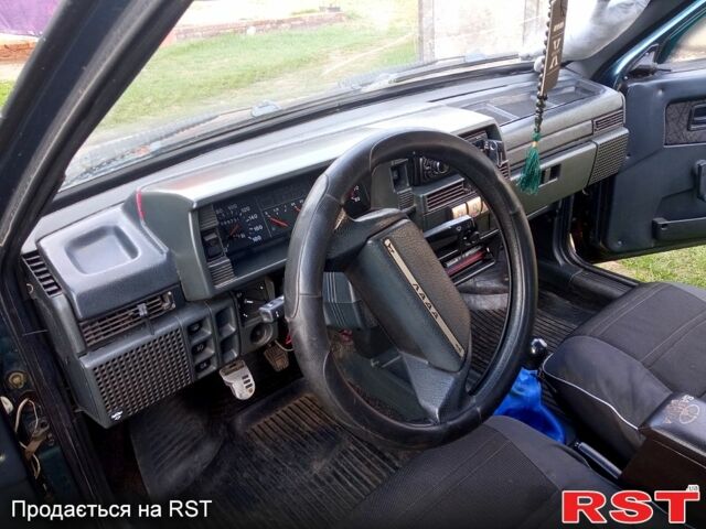 Зеленый ВАЗ 21099, объемом двигателя 1.5 л и пробегом 160 тыс. км за 1750 $, фото 6 на Automoto.ua