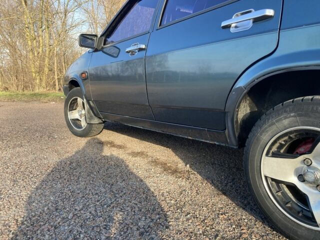 Зеленый ВАЗ 21099, объемом двигателя 1.5 л и пробегом 300 тыс. км за 2100 $, фото 12 на Automoto.ua