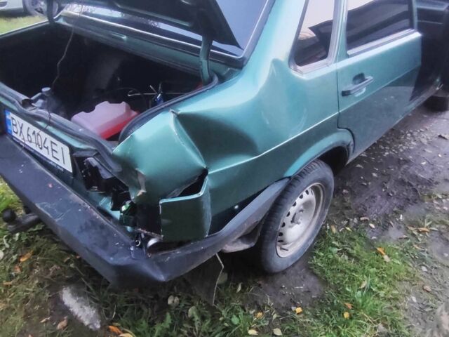 Зелений ВАЗ 21099, об'ємом двигуна 1.5 л та пробігом 134 тис. км за 1100 $, фото 8 на Automoto.ua