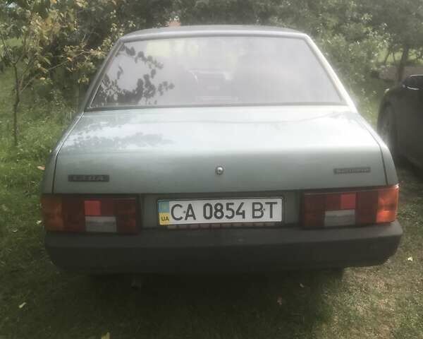 Зеленый ВАЗ 21099, объемом двигателя 1.5 л и пробегом 287 тыс. км за 2500 $, фото 2 на Automoto.ua