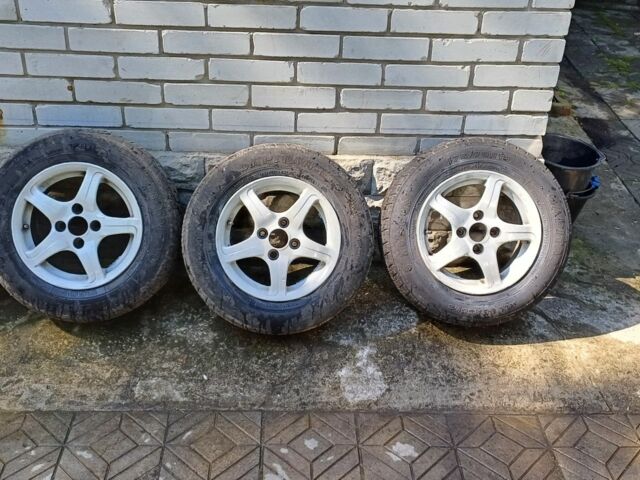 Зелений ВАЗ 21099, об'ємом двигуна 1.5 л та пробігом 185 тис. км за 600 $, фото 6 на Automoto.ua