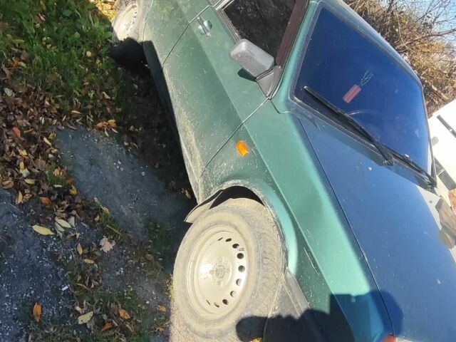 Зелений ВАЗ 21099, об'ємом двигуна 1.5 л та пробігом 134 тис. км за 1100 $, фото 1 на Automoto.ua