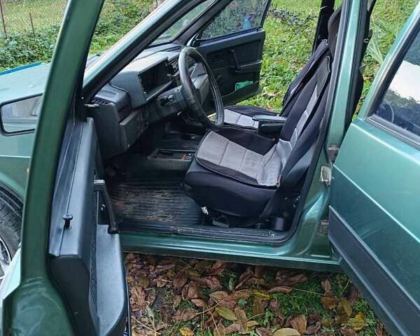 Зелений ВАЗ 21099, об'ємом двигуна 1.5 л та пробігом 163 тис. км за 1400 $, фото 5 на Automoto.ua