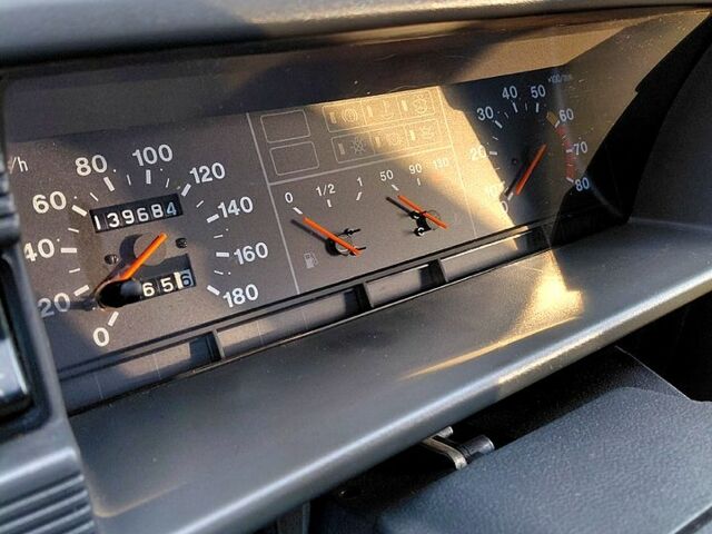 Зеленый ВАЗ 21099, объемом двигателя 1.5 л и пробегом 139 тыс. км за 2100 $, фото 3 на Automoto.ua