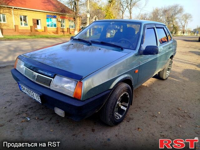 Зеленый ВАЗ 21099, объемом двигателя 1.5 л и пробегом 150 тыс. км за 2200 $, фото 1 на Automoto.ua