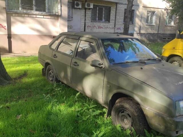 Зеленый ВАЗ 21099, объемом двигателя 1.5 л и пробегом 1000 тыс. км за 593 $, фото 3 на Automoto.ua