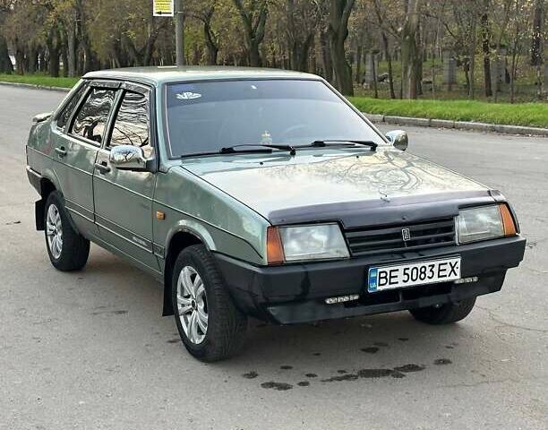 Зеленый ВАЗ 21099, объемом двигателя 1.5 л и пробегом 275 тыс. км за 2000 $, фото 9 на Automoto.ua