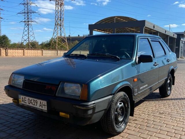 Зеленый ВАЗ 21099, объемом двигателя 1.5 л и пробегом 100 тыс. км за 2000 $, фото 23 на Automoto.ua