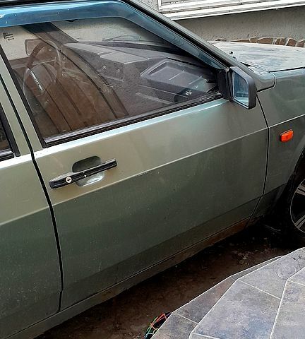 Зеленый ВАЗ 21099, объемом двигателя 1.5 л и пробегом 170 тыс. км за 1300 $, фото 3 на Automoto.ua