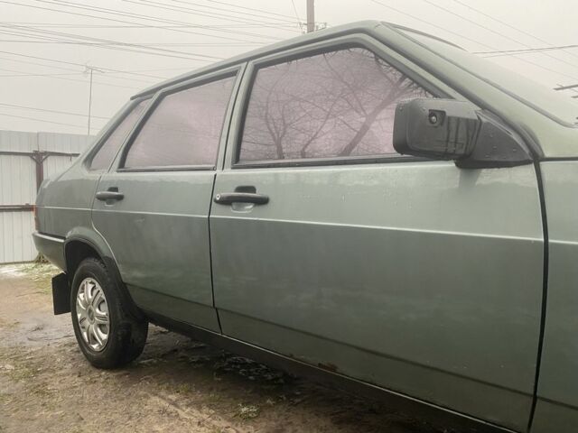 Зелений ВАЗ 21099, об'ємом двигуна 1.5 л та пробігом 184 тис. км за 2100 $, фото 4 на Automoto.ua