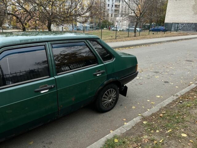 Зелений ВАЗ 21099, об'ємом двигуна 1.5 л та пробігом 170 тис. км за 1100 $, фото 14 на Automoto.ua