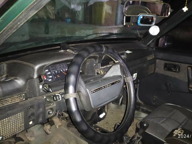 Зеленый ВАЗ 21099, объемом двигателя 1.5 л и пробегом 180 тыс. км за 1099 $, фото 2 на Automoto.ua