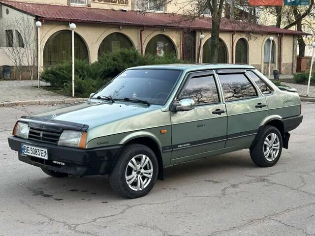 Зеленый ВАЗ 21099, объемом двигателя 1.5 л и пробегом 275 тыс. км за 2000 $, фото 11 на Automoto.ua