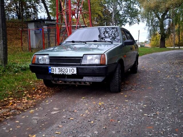 Зеленый ВАЗ 21099, объемом двигателя 1.5 л и пробегом 217 тыс. км за 2700 $, фото 3 на Automoto.ua