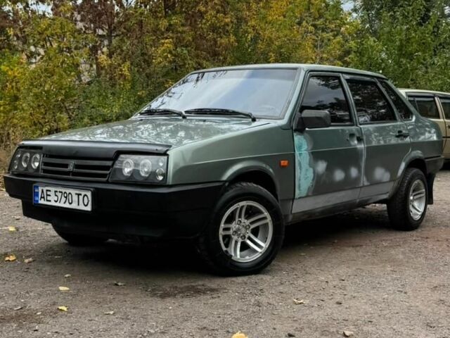Зелений ВАЗ 21099, об'ємом двигуна 1.5 л та пробігом 180 тис. км за 1500 $, фото 2 на Automoto.ua