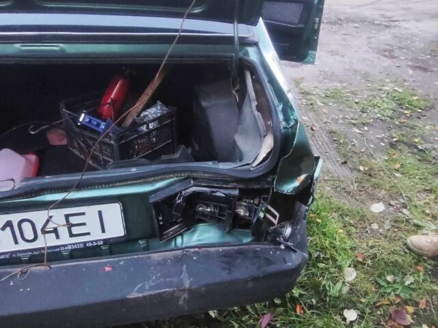 Зелений ВАЗ 21099, об'ємом двигуна 1.5 л та пробігом 134 тис. км за 1100 $, фото 7 на Automoto.ua