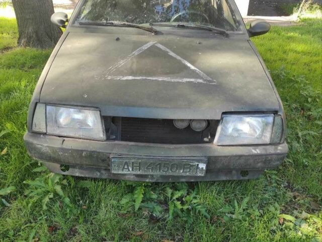 Зеленый ВАЗ 21099, объемом двигателя 1.5 л и пробегом 1000 тыс. км за 593 $, фото 6 на Automoto.ua