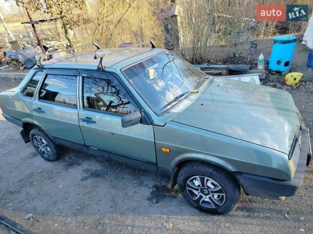 Зеленый ВАЗ 21099, объемом двигателя 1.6 л и пробегом 153 тыс. км за 1250 $, фото 3 на Automoto.ua