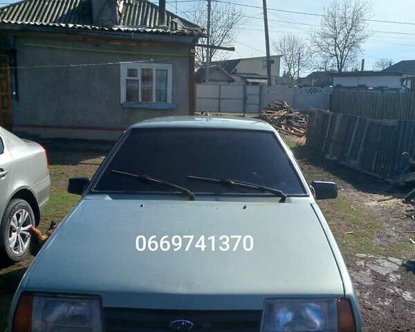 Зеленый ВАЗ 21099, объемом двигателя 1.6 л и пробегом 500 тыс. км за 1350 $, фото 1 на Automoto.ua