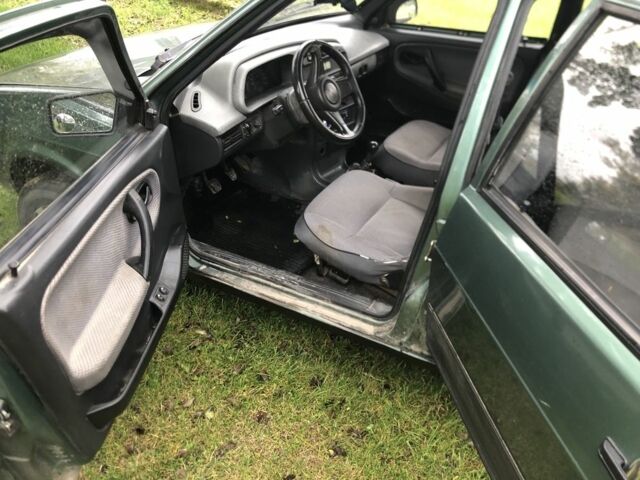 Зеленый ВАЗ 21099, объемом двигателя 1.6 л и пробегом 430 тыс. км за 1100 $, фото 5 на Automoto.ua