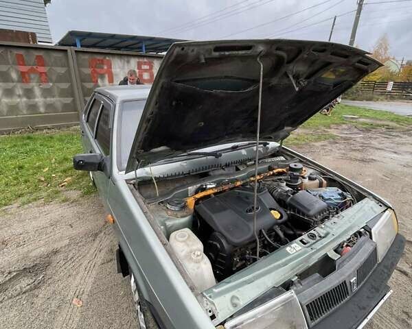 ВАЗ 21099 2007 в Киеве на Automoto.ua Зеленый ВАЗ 21099, объемом двигателя 1.59 л и пробегом 280 тыс. км за 2000 $, фото 1 на Automoto.ua