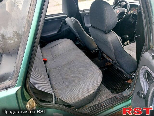 Зелений ВАЗ 21099, об'ємом двигуна 1.6 л та пробігом 150 тис. км за 1250 $, фото 2 на Automoto.ua