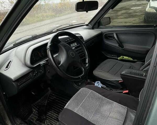 ВАЗ 21099 2007 в Киеве на Automoto.ua Зеленый ВАЗ 21099, объемом двигателя 1.59 л и пробегом 280 тыс. км за 2000 $, фото 23 на Automoto.ua