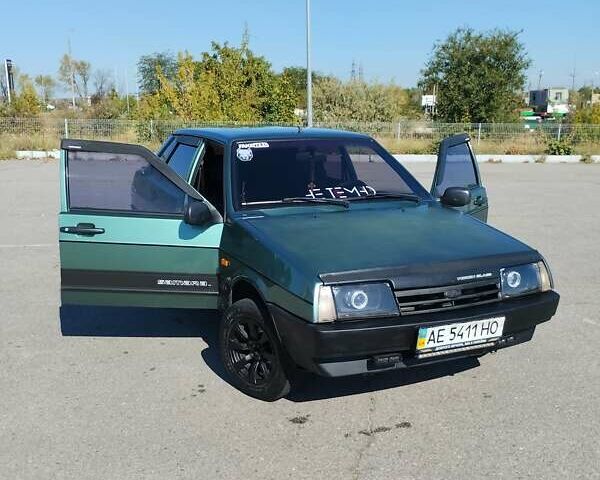 Зеленый ВАЗ 21099, объемом двигателя 1.6 л и пробегом 280 тыс. км за 2300 $, фото 4 на Automoto.ua