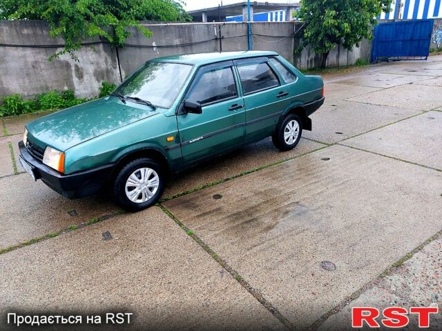 Зелений ВАЗ 21099, об'ємом двигуна 1.6 л та пробігом 150 тис. км за 1250 $, фото 4 на Automoto.ua