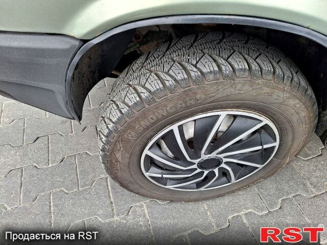 Зелений ВАЗ 21099, об'ємом двигуна 1.6 л та пробігом 0 тис. км за 1300 $, фото 2 на Automoto.ua