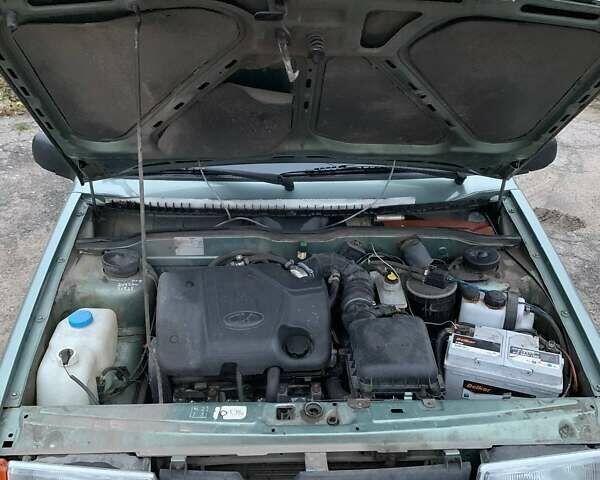 Зеленый ВАЗ 21099, объемом двигателя 1.6 л и пробегом 203 тыс. км за 2000 $, фото 2 на Automoto.ua