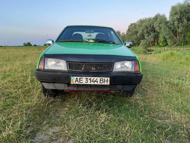Зеленый ВАЗ 21099, объемом двигателя 1.5 л и пробегом 378 тыс. км за 1700 $, фото 1 на Automoto.ua