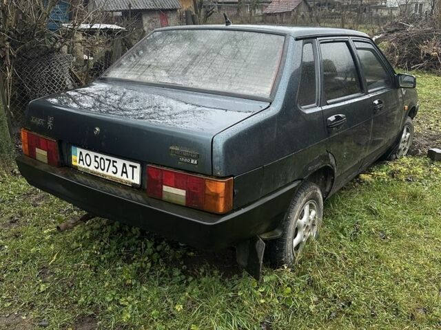 Зеленый ВАЗ 21099, объемом двигателя 1.5 л и пробегом 280 тыс. км за 1200 $, фото 5 на Automoto.ua