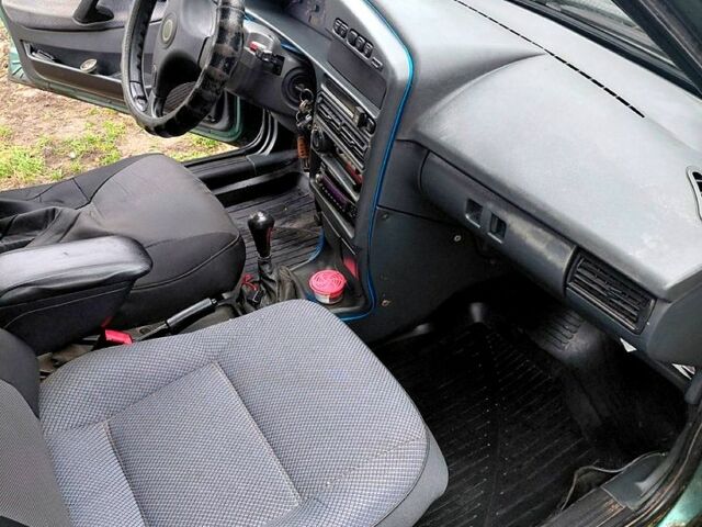 Зеленый ВАЗ 21099, объемом двигателя 1.6 л и пробегом 197 тыс. км за 1300 $, фото 1 на Automoto.ua