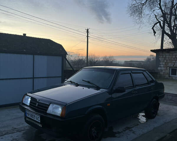 Зеленый ВАЗ 21099, объемом двигателя 1.6 л и пробегом 193 тыс. км за 2300 $, фото 3 на Automoto.ua