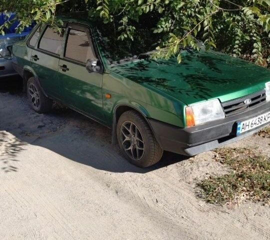 ВАЗ 21099 2007 в Днепре (Днепропетровске) на Automoto.ua Зеленый ВАЗ 21099, объемом двигателя 0 л и пробегом 150 тыс. км за 2000 $, фото 6 на Automoto.ua