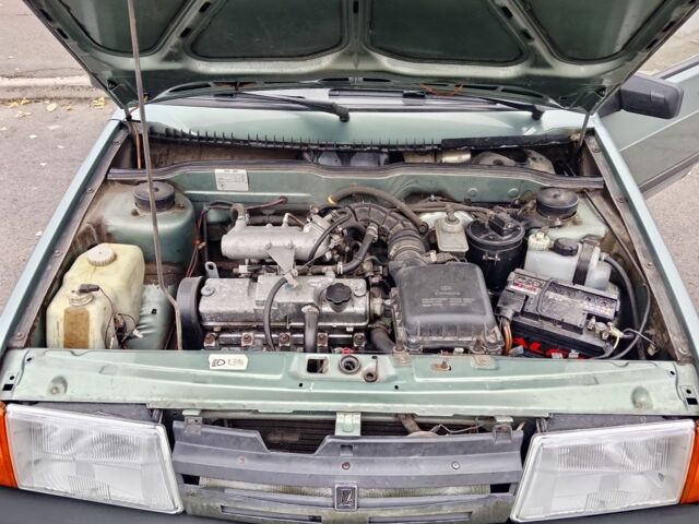 Зеленый ВАЗ 21099, объемом двигателя 1.5 л и пробегом 151 тыс. км за 2000 $, фото 7 на Automoto.ua