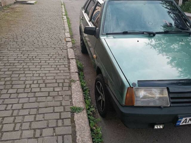 Зеленый ВАЗ 21099, объемом двигателя 1.6 л и пробегом 240 тыс. км за 1600 $, фото 7 на Automoto.ua