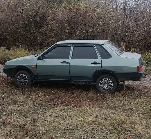 ВАЗ 21099 2007 у Чугуеве на Automoto.ua Зелений ВАЗ 21099, об'ємом двигуна 1.6 л та пробігом 200 тис. км за 1000 $, фото 2 на Automoto.ua
