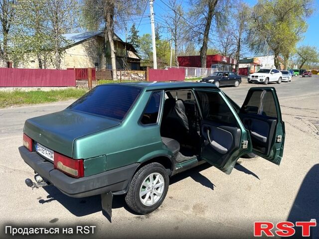 Зеленый ВАЗ 21099, объемом двигателя 1.6 л и пробегом 192 тыс. км за 1800 $, фото 3 на Automoto.ua