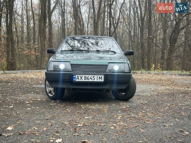 Зеленый ВАЗ 21099, объемом двигателя 1.6 л и пробегом 250 тыс. км за 2100 $, фото 3 на Automoto.ua